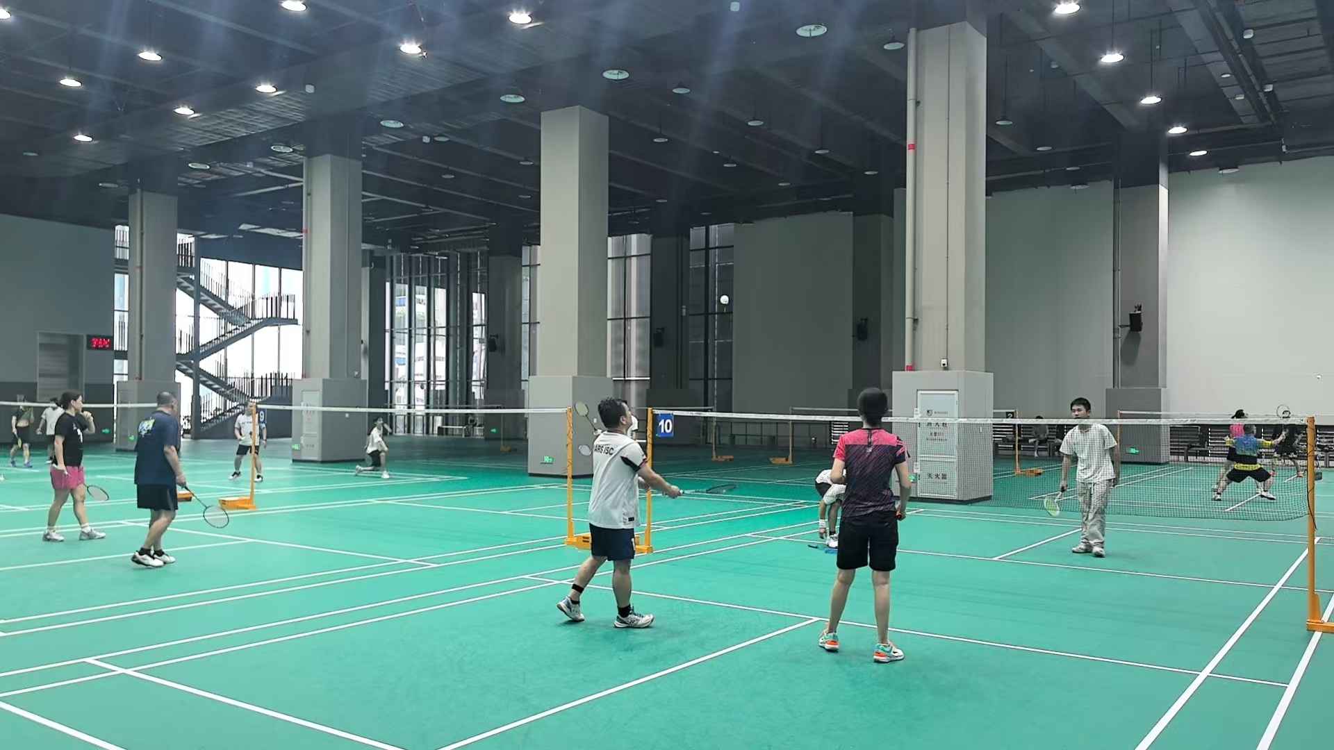 校友羽毛球4